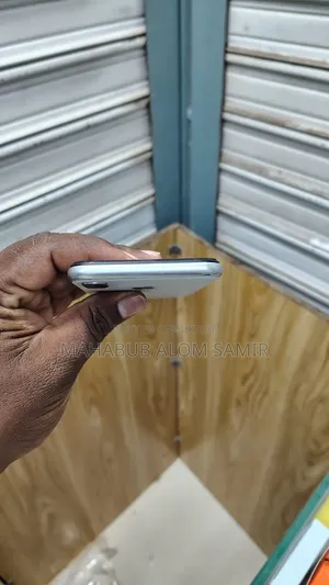 Apple iPhone X 256 GB White