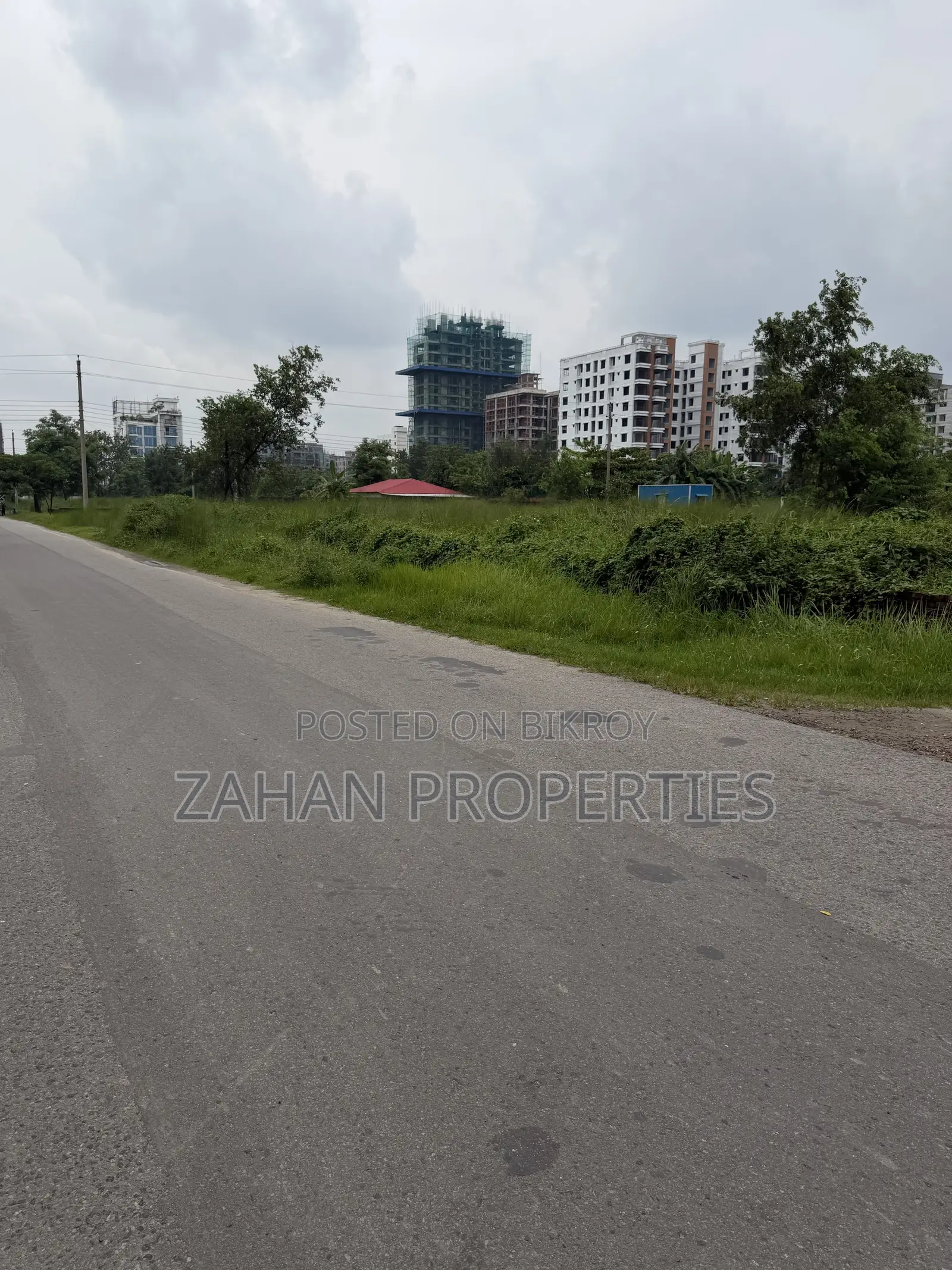 40*25 Ft Road Corner 08 Katha Plot for Sale. N Block Bashundhura R/A
