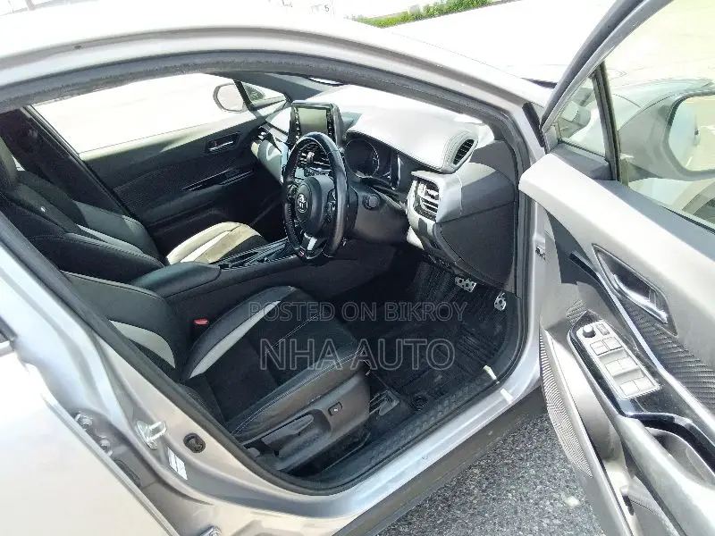 Toyota C-Hr 2021 Gray