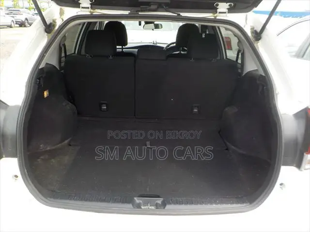 Toyota Corolla Fielder 2021 White