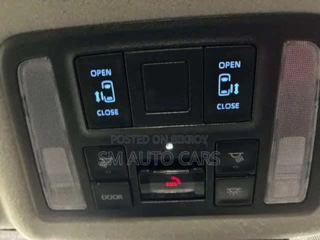 Toyota Noah 2023 Gray