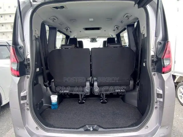Toyota Noah 2023 Gray