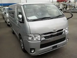 Toyota HiAce 2022 Silver