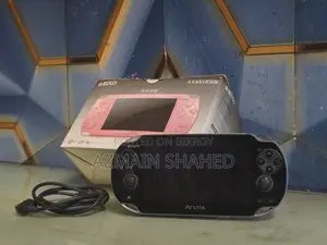Sony Playstation Vita Model (PCH-1004)