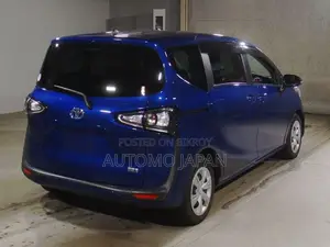 Toyota Sienta 1.5 Front Wheel Drive 2021 Blue