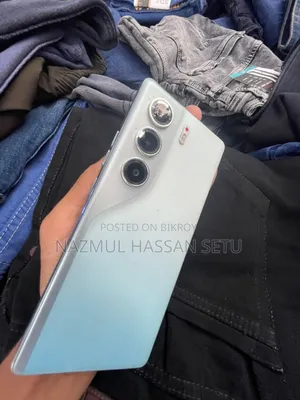 Tecno Camon 40 256 GB Blue