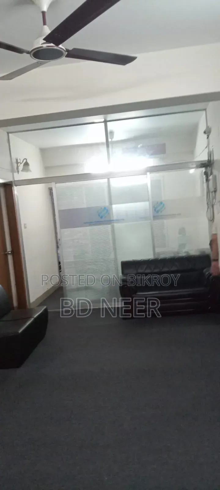 2000 Square Feet Unfurnished Office Rent in Banani