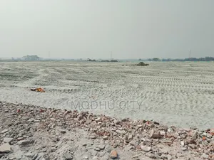 কিস্তিতে প্লট বিক্রয় মধু সিটিতে।