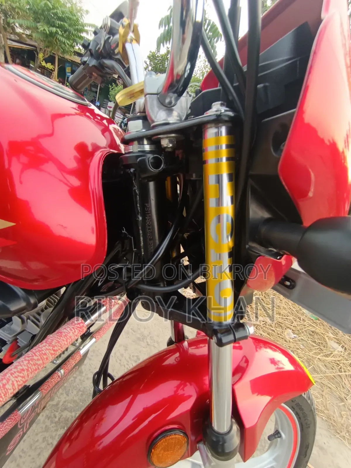 Hero HF Deluxe 2025 Red