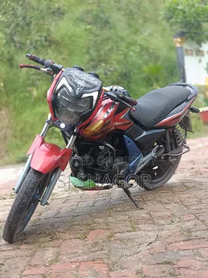 টিভিএস ২০১৭ লাল