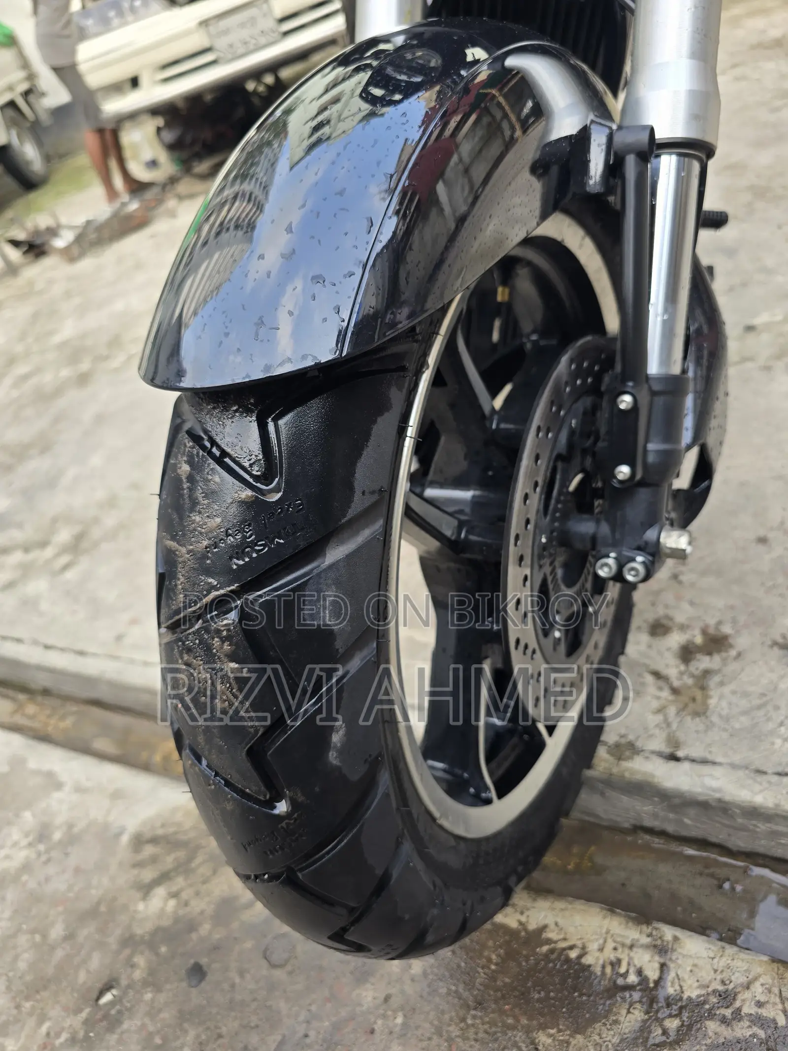 New Hyosung GV300R 2025 Black