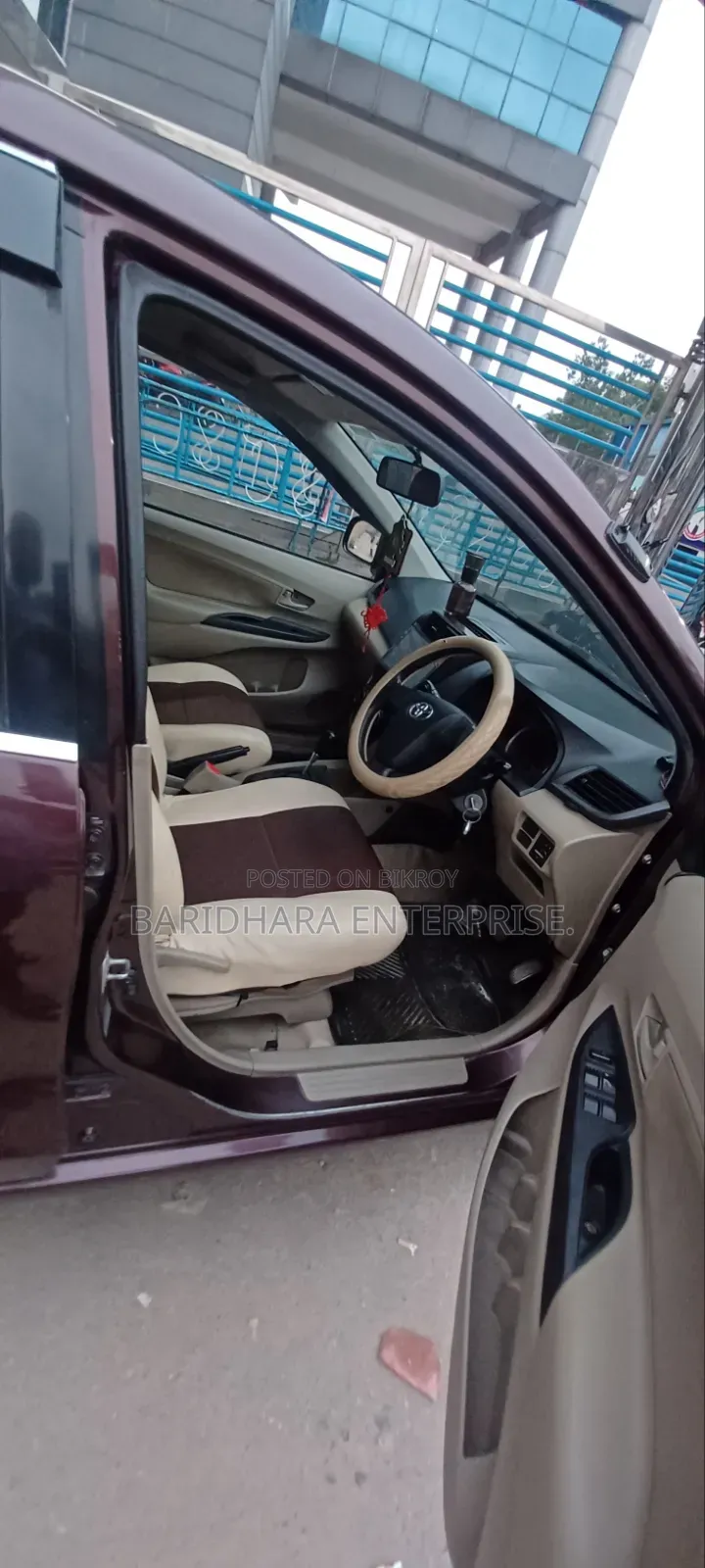 Toyota Avanza 2011 Maroon