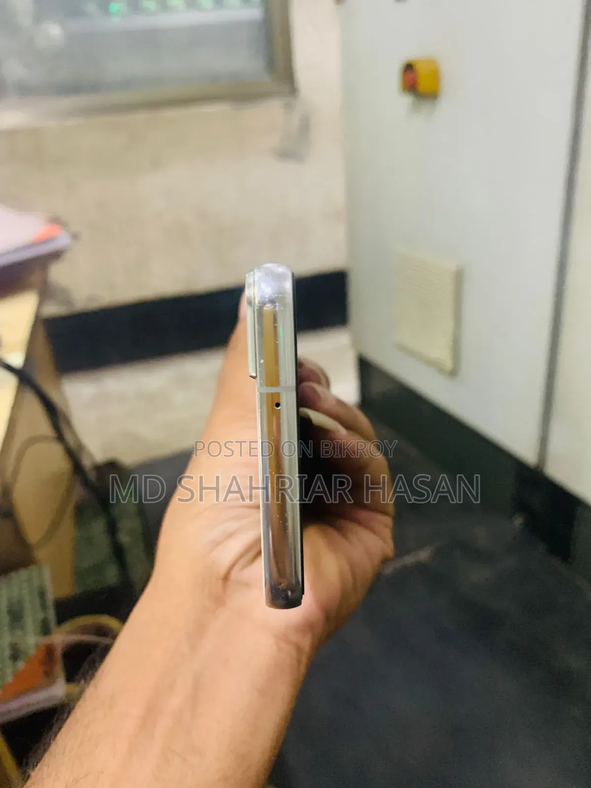 স্যামসাং গ্যালাক্সি এস২২ ৫জি ২৫৬ জিবি সাদা