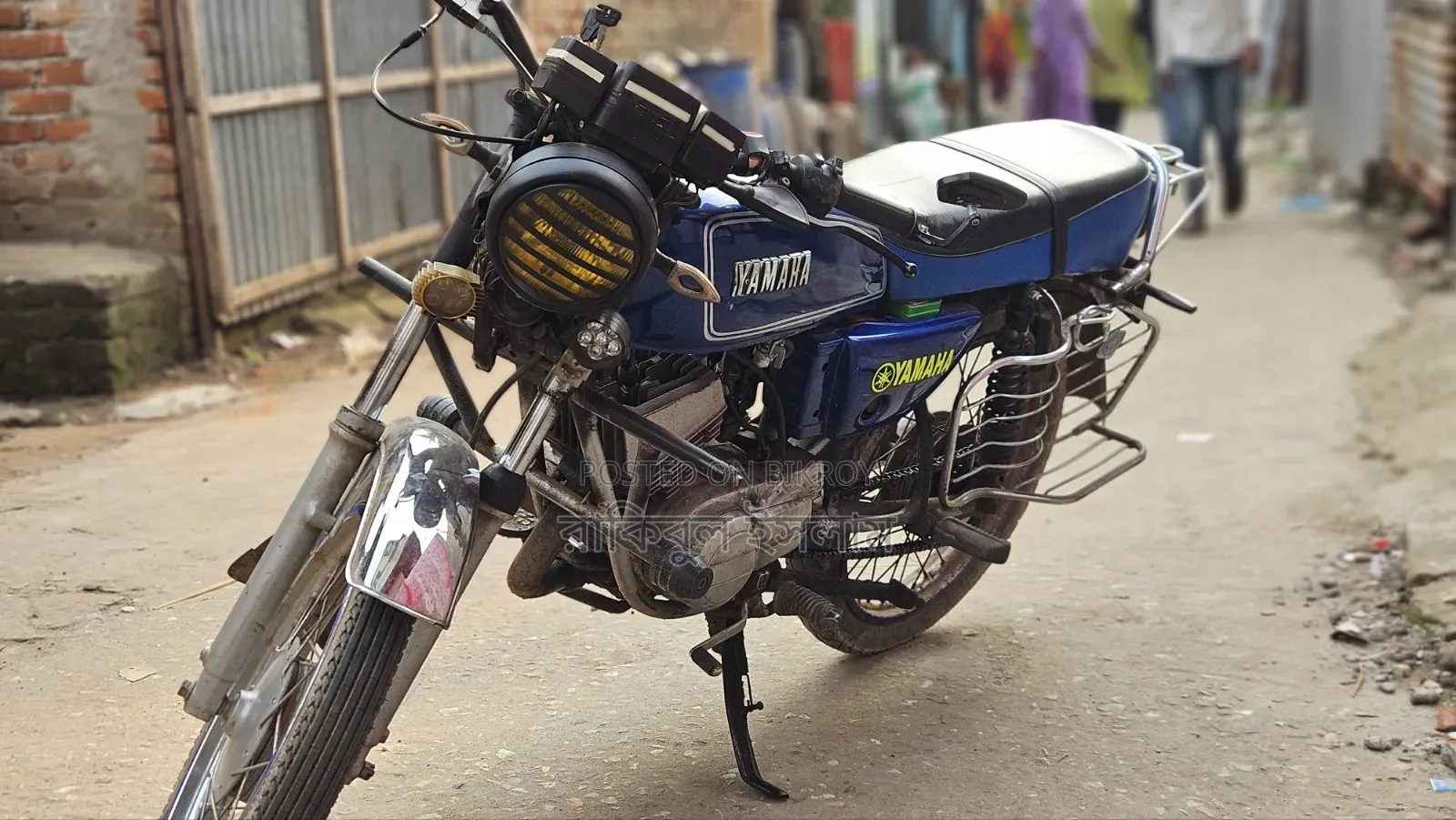 ইয়ামাহা আর১ ১৯৮২ ব্লু