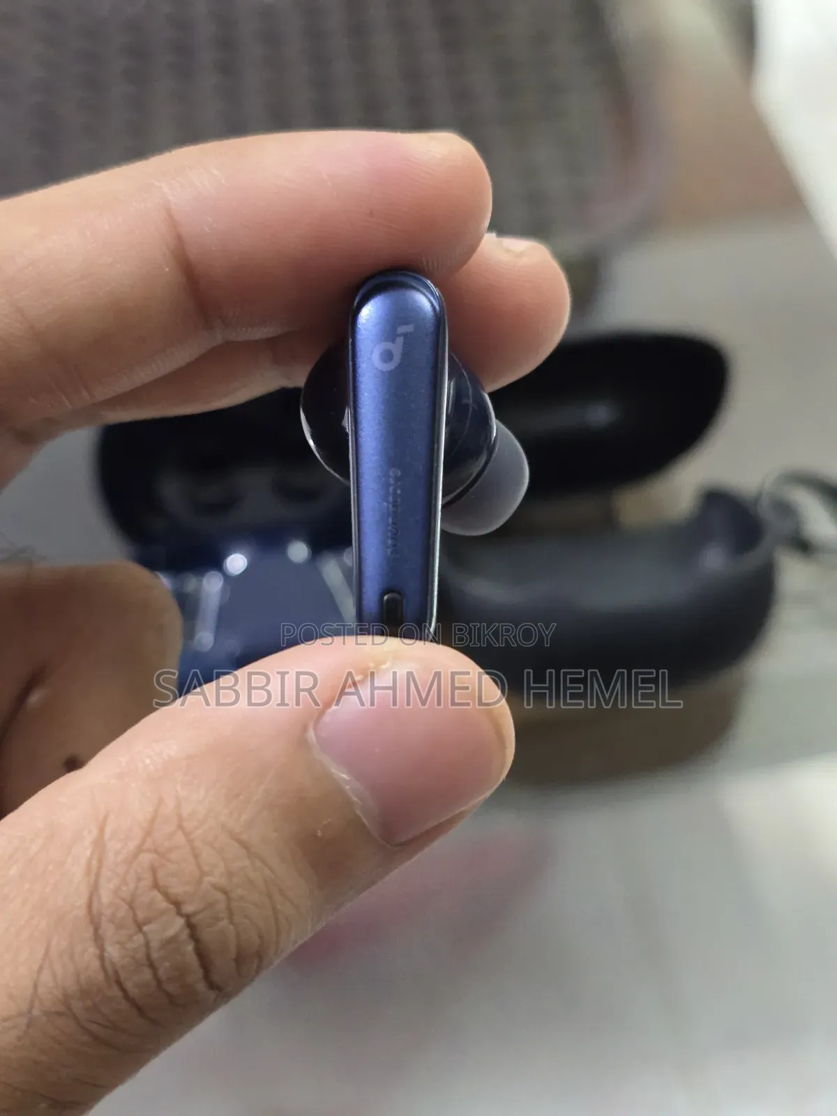ইয়ারবাডস টিডব্লিউএস (Earbuds TWS)