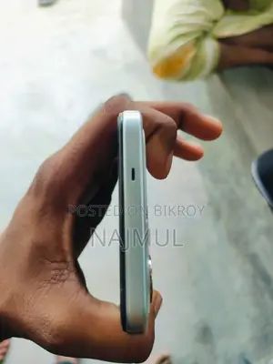New Tecno Spark 40 128 GB White