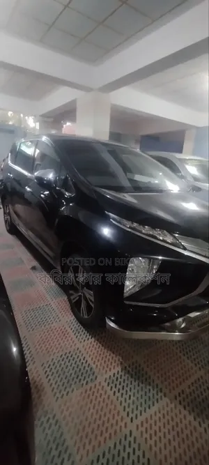 Mitsubishi Xpander 2021 Black