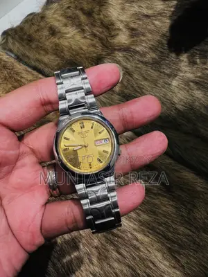 Seiko 5 Automatic 7s26-01z0 Gold Dialled Watch for Sell