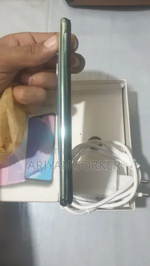 Vivo Y17 256 GB Blue