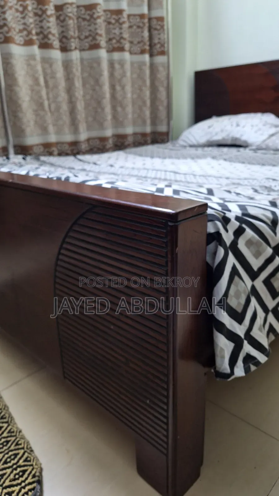 Queen Size Bed made of Malaysian Wood