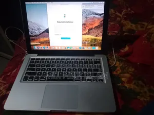 Laptop Apple MacBook 2011 8GB Intel Core I5 SSD 128GB