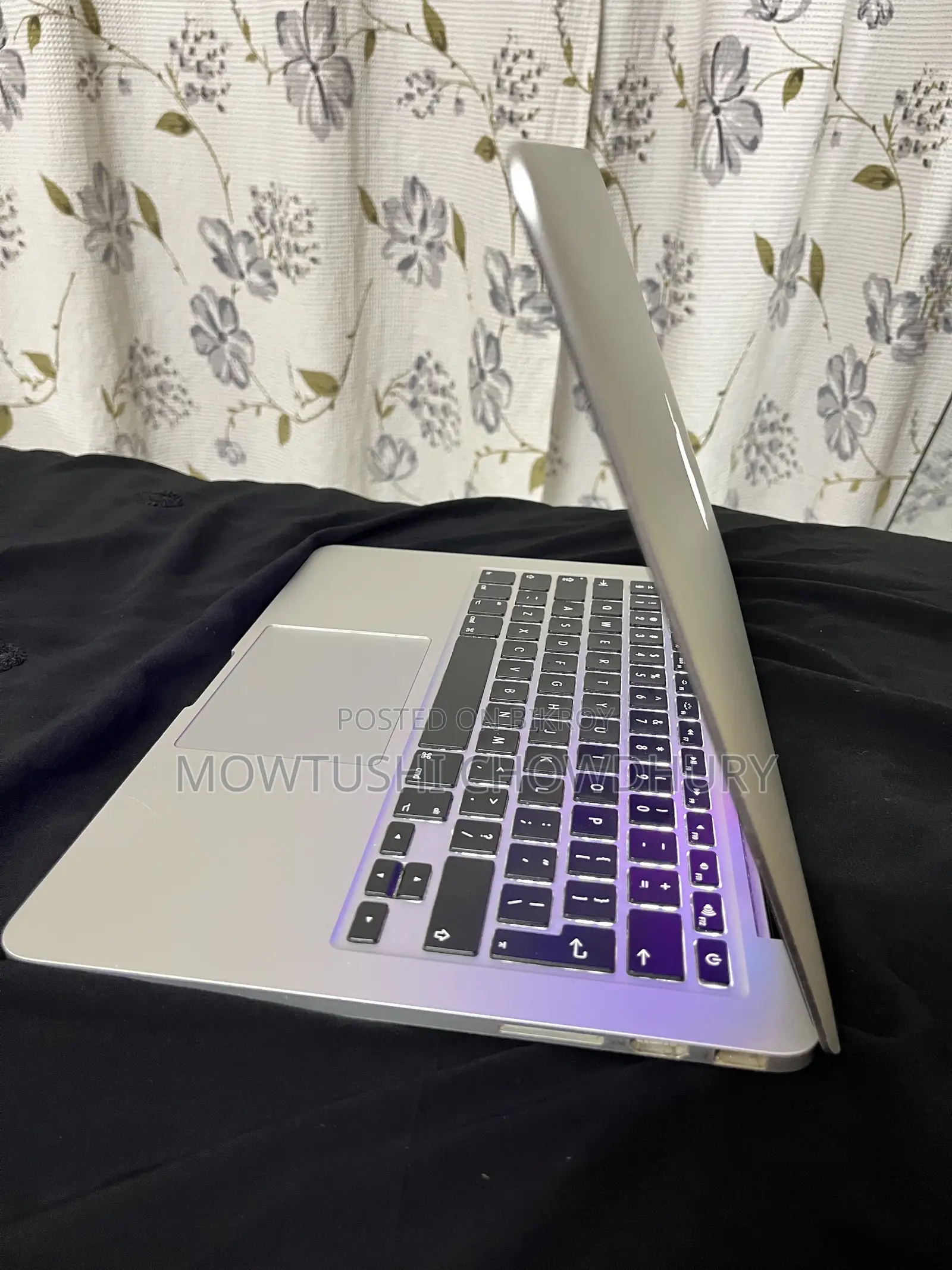 Laptop Apple MacBook Pro 2015 8GB Intel Core I5 SSD 256GB