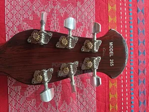 সিগনেচার: মডেল ২৬৫