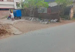 Sales Post: 2.5 Katha land near Bhatapara Apple Decorator intersection