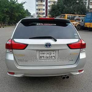 টয়োটা করোলা ফিল্ডার ১.৫ পেট্রোল অল হুইল ড্রাইভ ২০০৭ সিলভার