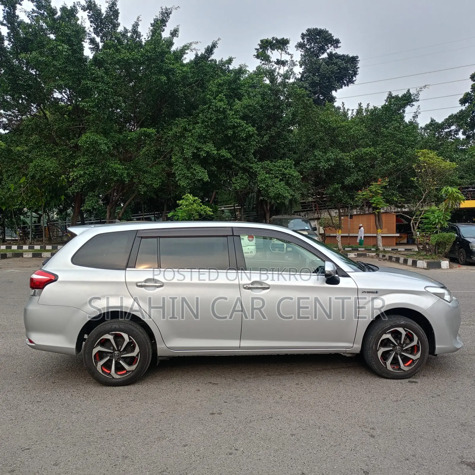 টয়োটা করোলা ফিল্ডার ১.৫ পেট্রোল অল হুইল ড্রাইভ ২০০৭ সিলভার