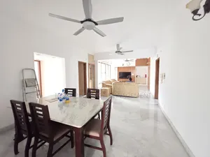 4-bedroom Apartment in Gulshan for Rent