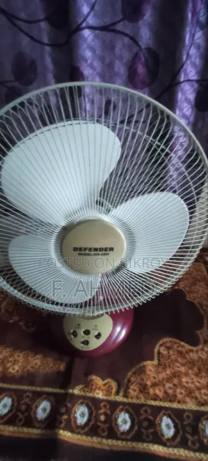 ডিফেন্ডার চার্জার ফ্যান