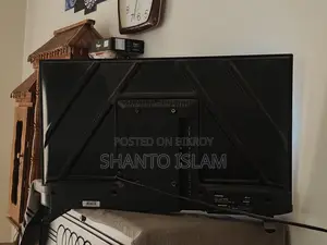 Toshiba 32" Smart Android Tv (Official Warranty)