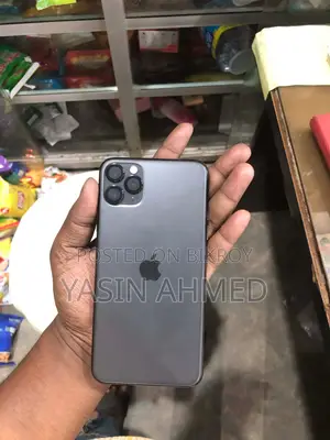 অ্যাপল আইফোন ১১ প্রো ম্যাক্স ৬৪ জিবি ব্ল্যাক