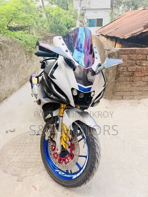 Yamaha 2023 Blue