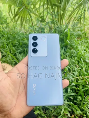 Vivo V27 128 GB