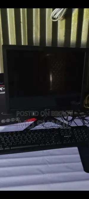 Desktop Computer 8GB Intel Core I3 HDD 500GB
