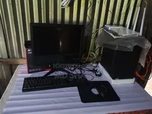 Desktop Computer 8GB Intel Core I3 HDD 500GB