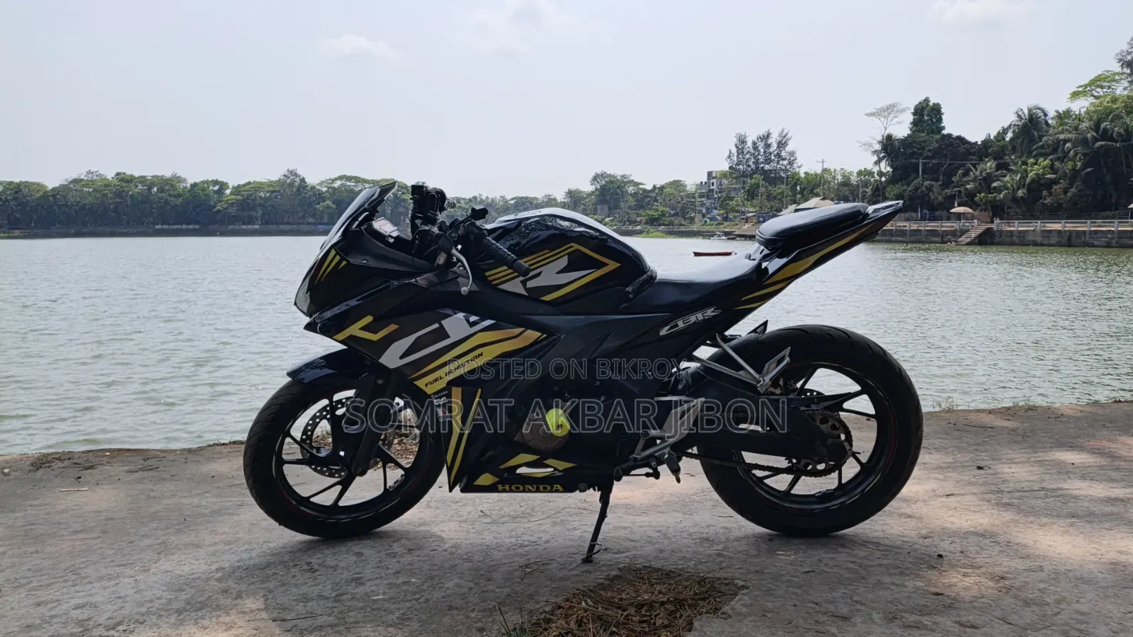 Honda CBR 2018 Red