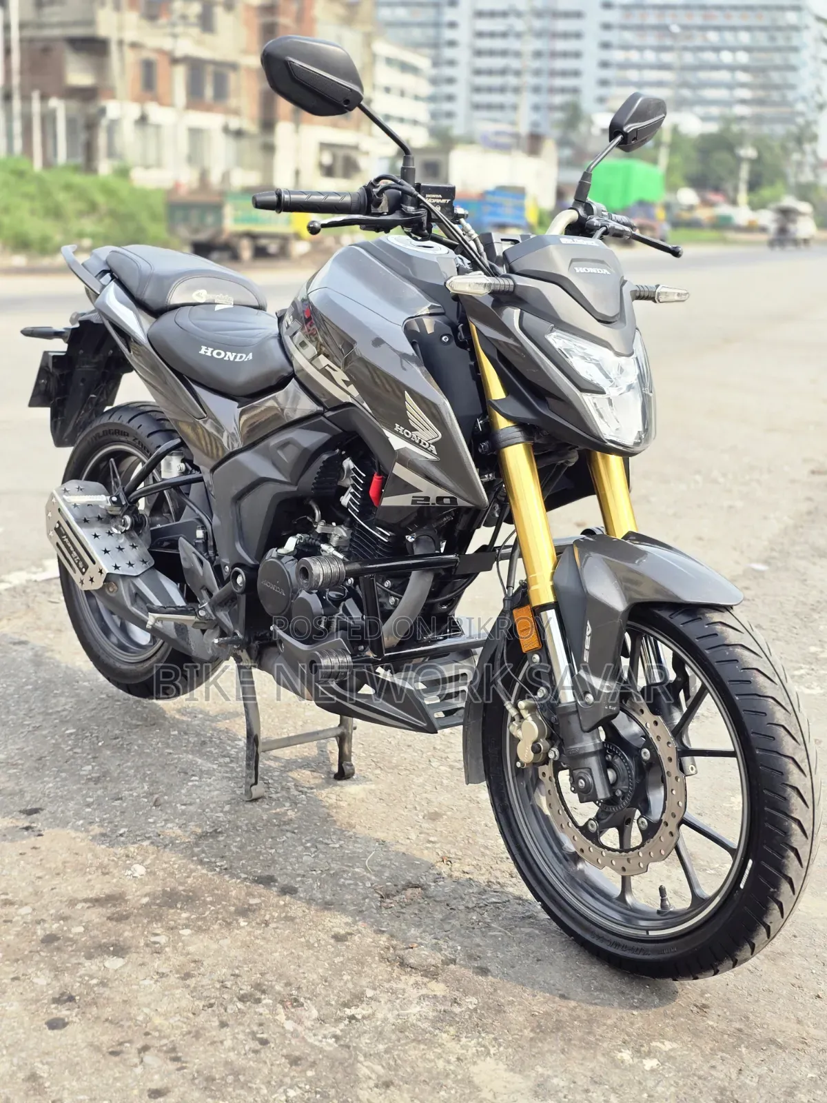 হোন্ডা হর্নেট ২০২৫ গ্রে