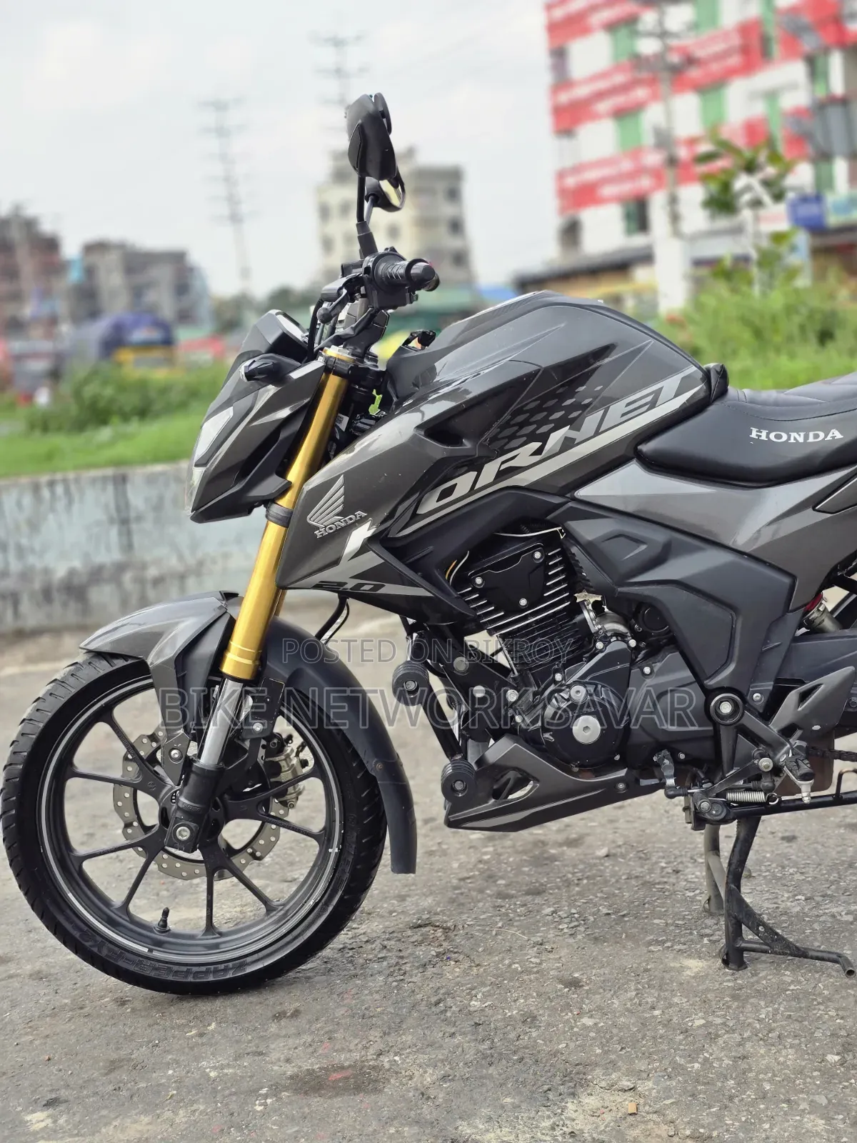 হোন্ডা হর্নেট ২০২৫ গ্রে
