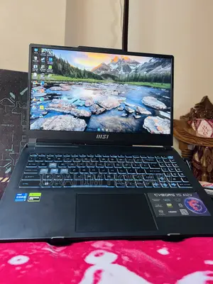 ল্যাপটপ MSI Cyborg 15 16GB Intel Core I7 SSD 1T
