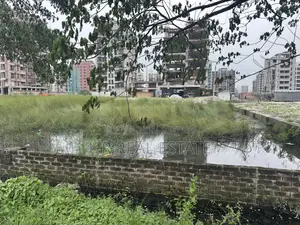 ব্লক-এম, ৫-কাঠা, ২০০' রোডের কাছে, বসুন্ধরা আ/এ