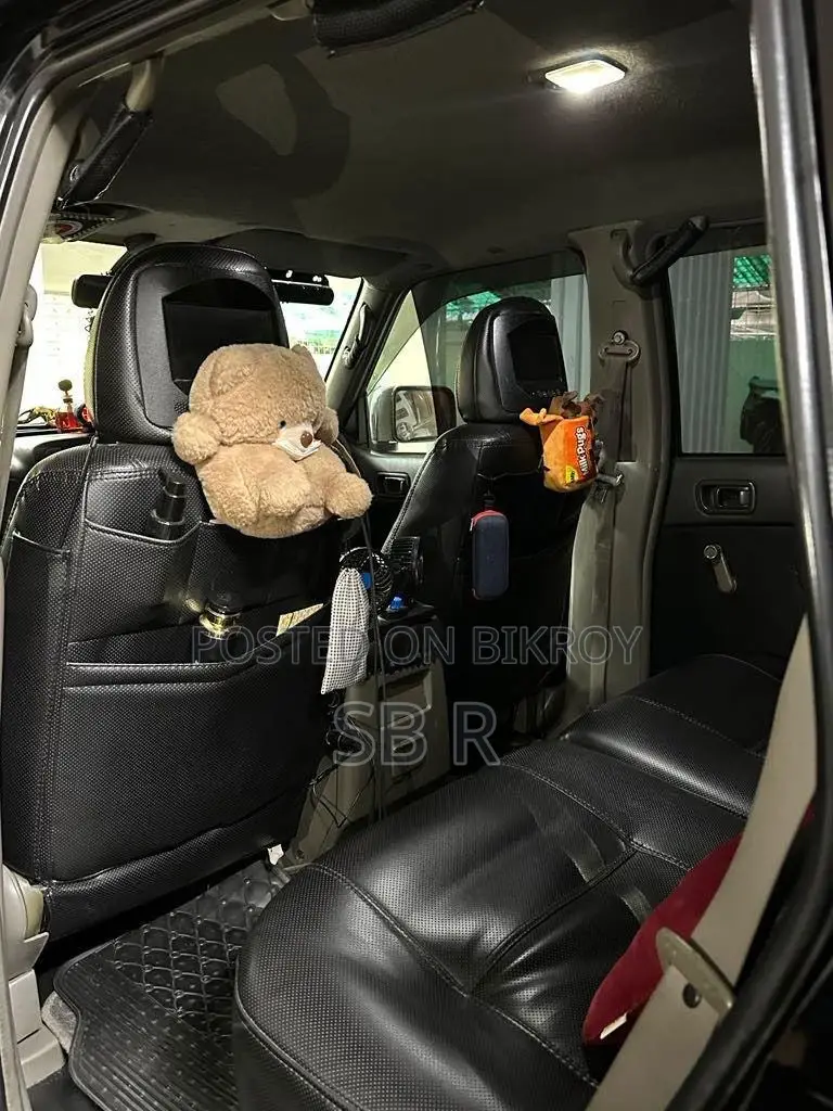 Nissan Patrol 2002 Black