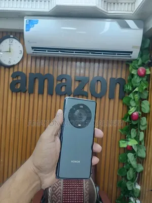 অনার ম্যাজিক৪ ২৫৬ জিবি ব্ল্যাক