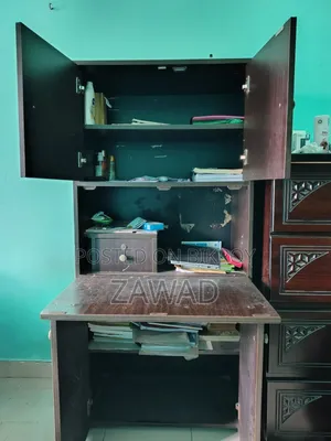 ফোল্ডিং স্টাডি টেবিল কাম বুক শেলফ