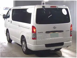 Toyota HiAce 2023 Pearl