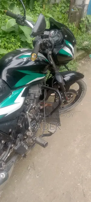 Bajaj Discover 125 ২০২২ কালো