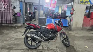 টিভিএস অ্যাপাচি আরটিআর ১৬০ ২ভি ২০১৭ রেড