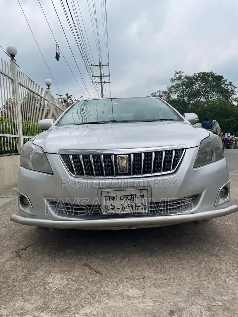 Toyota Premio 2012 Silver